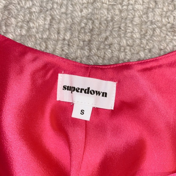 Revolve Top - Picture 5 of 5